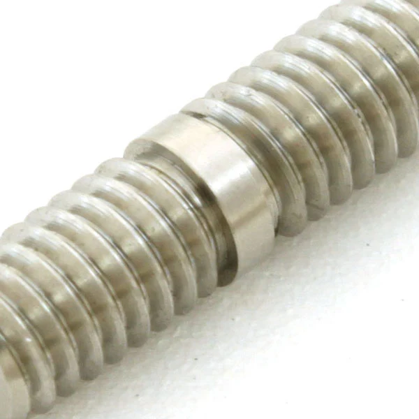 TP Ti Center Lock Axle - Image 2