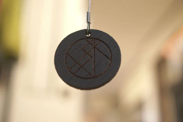 YOYO Hanger Wood - Image 3